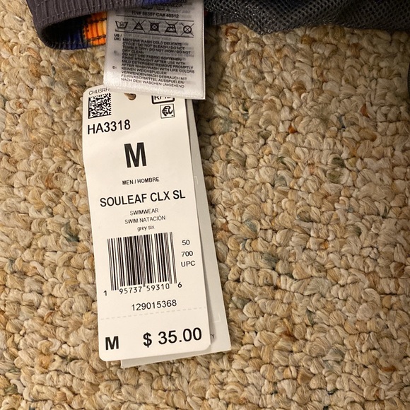 Adidas SOULEAF graphic swim shorts - Picture 6 of 6